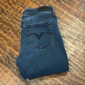 LEVIS skinny legging jeans